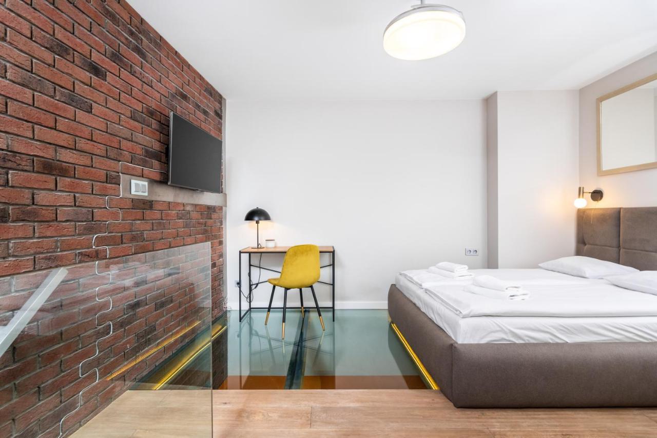 Dwupoziomowy Apartament Na Starym Podgorzu - By Upstairs Kraków Exteriör bild